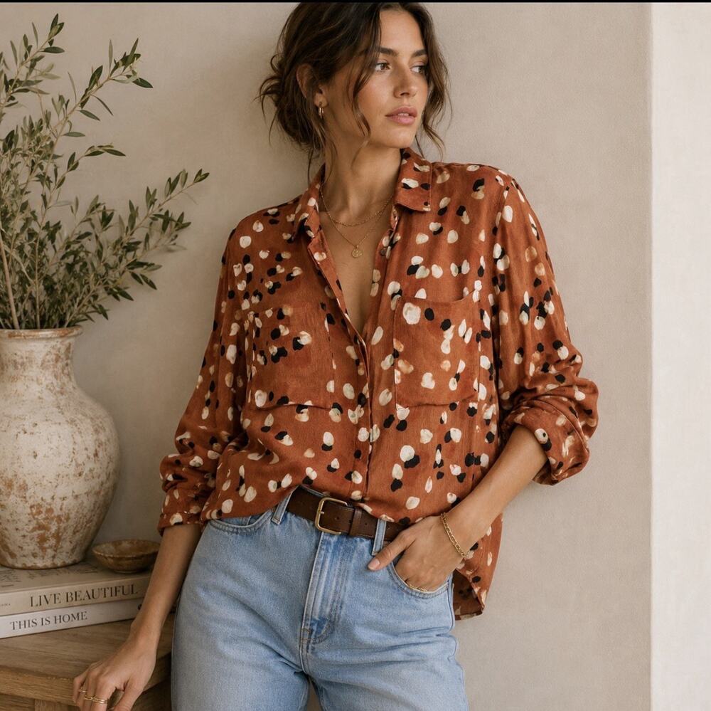 Anthropologie Cloth and Stone M Rust Abstract Leopard Spot Rayon Btn Dwn Blouse